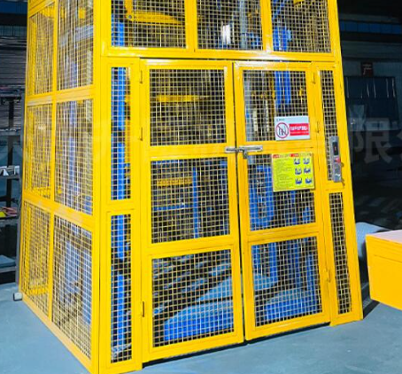 成都货梯可以安装在室外吗